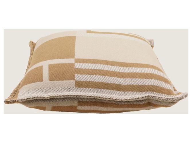 Almofada Hermès Ithaque de lã branco bege camelo - vista 3