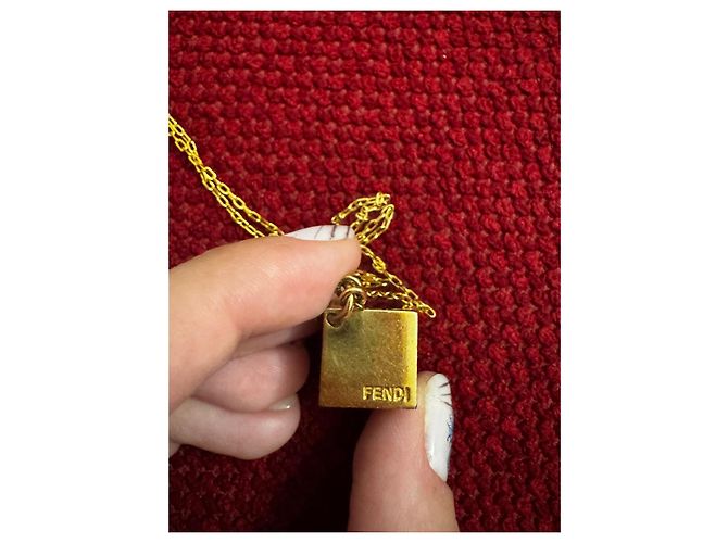 Collana Fendi placcata oro con cubo nero D'oro - vista 5