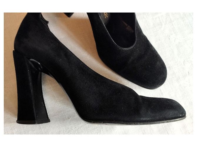 Karl Lagerfeld Décolleté in Pelle Nero - vista 11