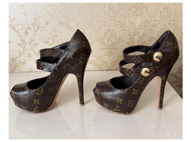 Louis Vuitton Leder High Heels Braun Größe 36 - Ansicht 3