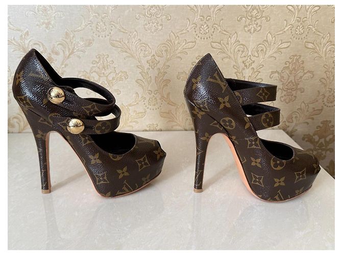 Louis Vuitton Leder High Heels Braun Größe 36 - Ansicht 4