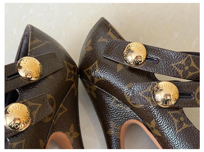 Louis Vuitton Leder High Heels Braun Größe 36 - Ansicht 6