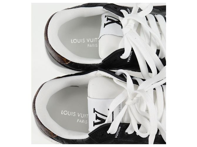 Louis Vuitton Sneakers LV Stadium Monogram Nero 1ACUJ7 LV Auth BA4249M - vista 10
