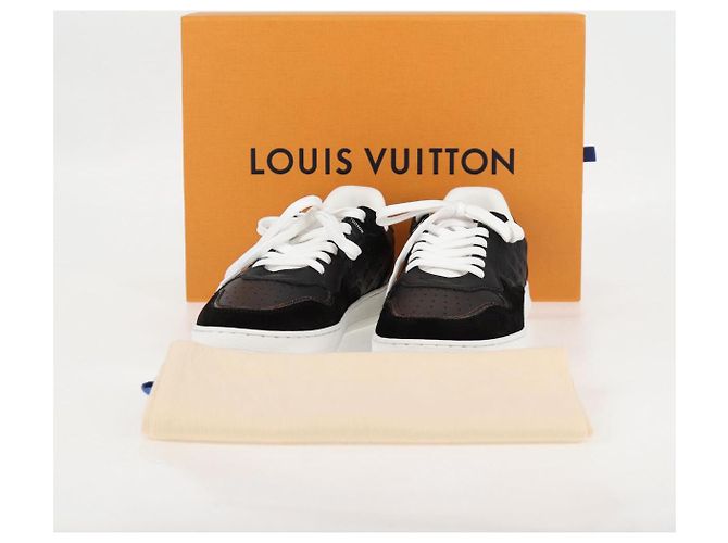 Louis Vuitton Sneakers LV Stadium Monogram Nero 1ACUJ7 LV Auth BA4249M - vista 12