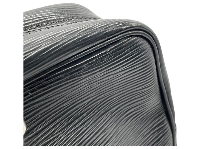 Borsa a mano lunga Vivienne Epi di Louis Vuitton Nero - vista 20