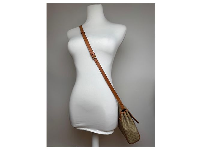 Céline Vintage Celine Triomphe Monogram Umhängetasche beige - Ansicht 8