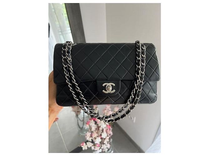 Borsa Chanel Timeless in pelle d'agnello nera 25 Nero - vista 2