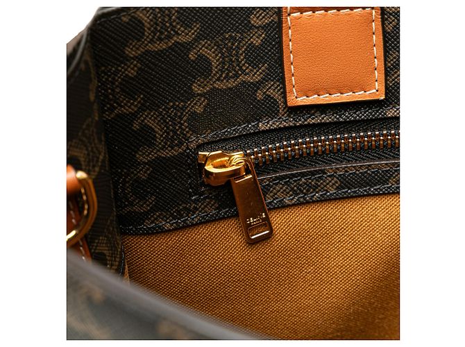 Céline Cabas vertical en toile enduite Triomphe petit modèle marron de Celine Marron foncé - vue 7