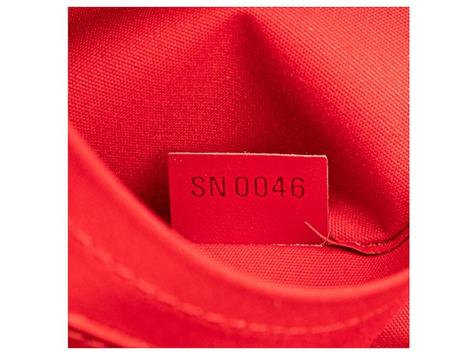 Louis Vuitton Passy GM in Epi Rosso - vista 6