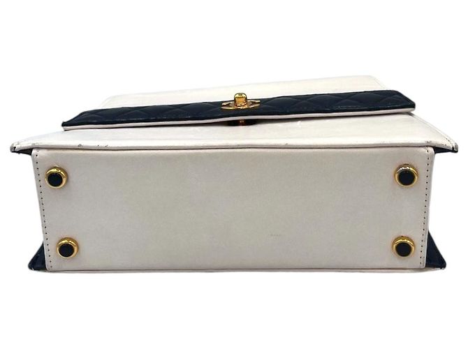 Chanel Trapeze Bianco/Marino Pelle di Pecora Oro Blu - vista 4