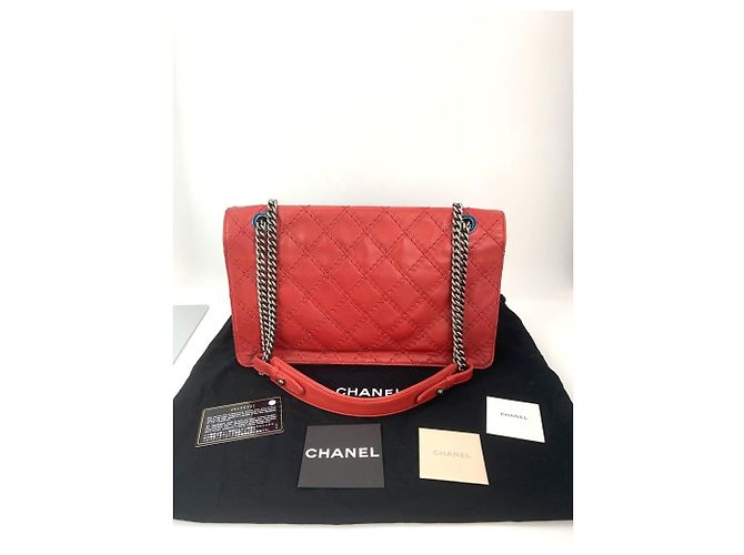 Bolso Jumbo Flap CC Crave Reissue en Piel de Ternera Rojo Claro de Chanel Roja - vista 2