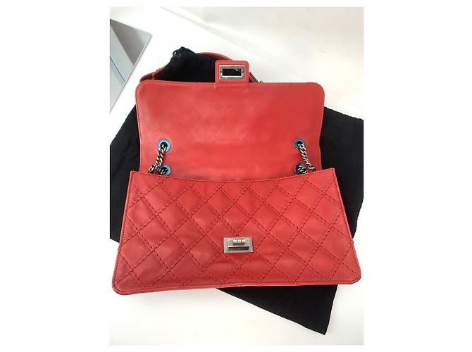 Bolso Jumbo Flap CC Crave Reissue en Piel de Ternera Rojo Claro de Chanel Roja - vista 5