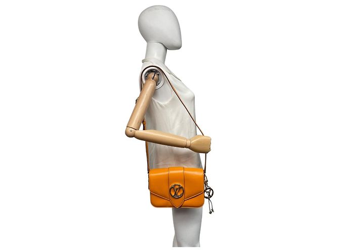 Louis Vuitton Pont 9 Cuero Naranja - vista 9