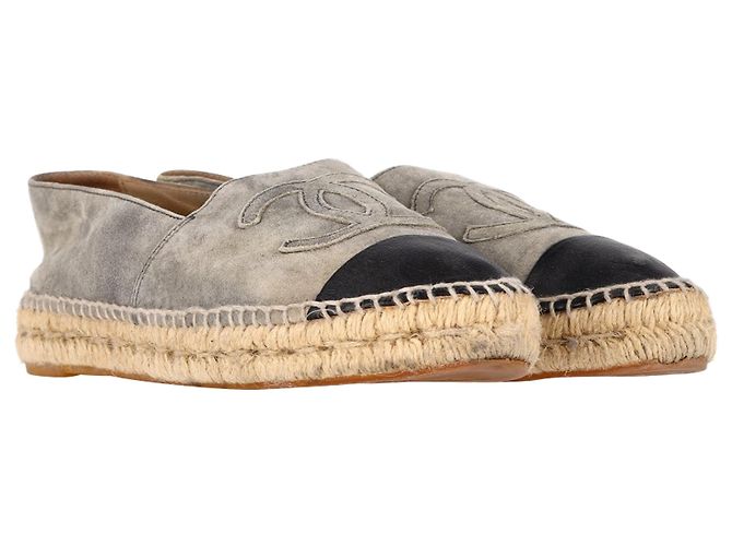 Timeless Espadrillas Chanel CC in Suede Grigio - vista 4