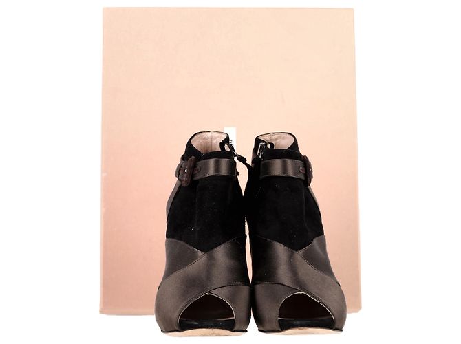 Bottines ouvertes Miu Miu en satin et daim marron - vue 6