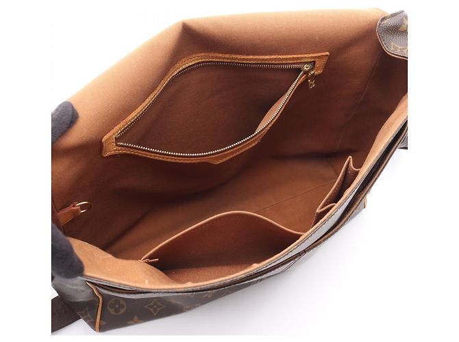 Borsa a Spalla Monogram Abbesses di Louis Vuitton Marrone - vista 3