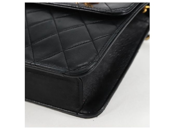 CHANEL Borsa a Spalla Matelassé in Pelle di Agnello 2 in 1 Nero Oro CC Auth 129737SV D'oro - vista 17