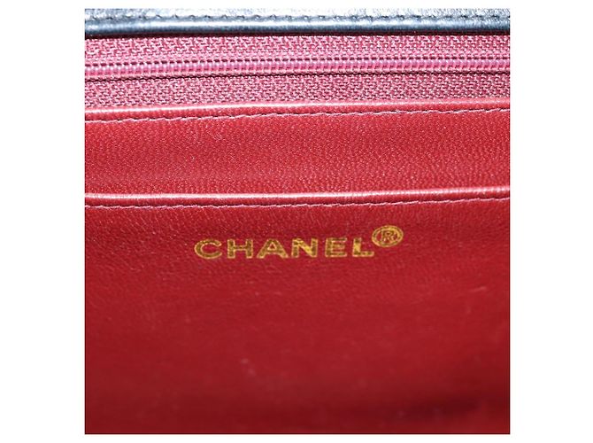 CHANEL Borsa a Spalla Matelassé in Pelle di Agnello 2 in 1 Nero Oro CC Auth 129737SV D'oro - vista 24