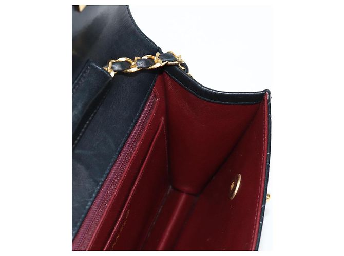 CHANEL Borsa a Spalla Matelassé in Pelle di Agnello 2 in 1 Nero Oro CC Auth 129737SV D'oro - vista 25