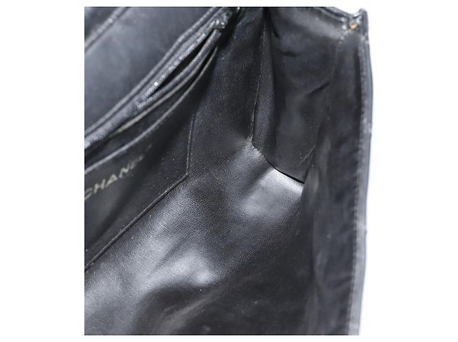 CHANEL Borsa a Spalla Matelassé in Pelle di Agnello Nera Oro CC Auth bs28257 Nero D'oro - vista 21