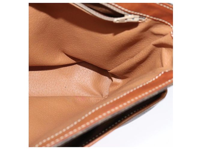 Céline Borsa a Spalla in Tela Macadam CELINE in Pelle PVC Marrone Oro Auth 132689 D'oro - vista 18