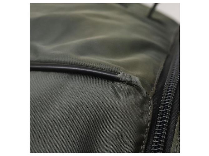 Borsa sportiva Boston in nylon grigio argento di PRADA Auth bs27925 Marrone - vista 9
