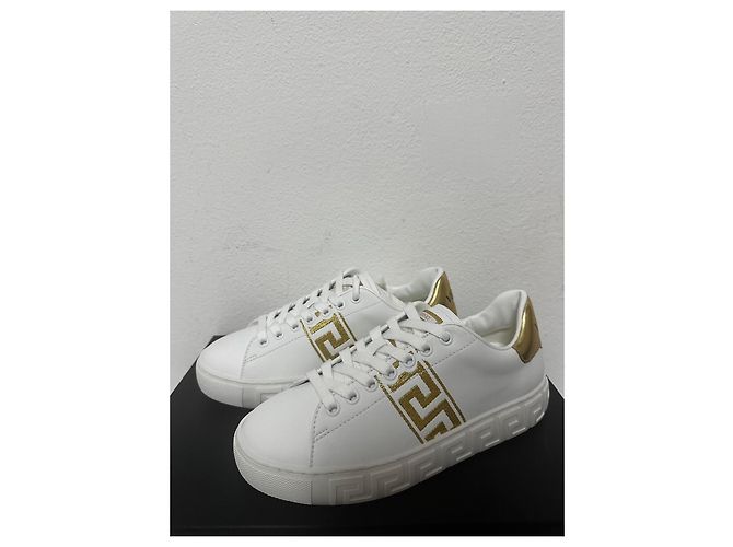 Greca Sneakers von Versace Weiß Golden - Ansicht 2