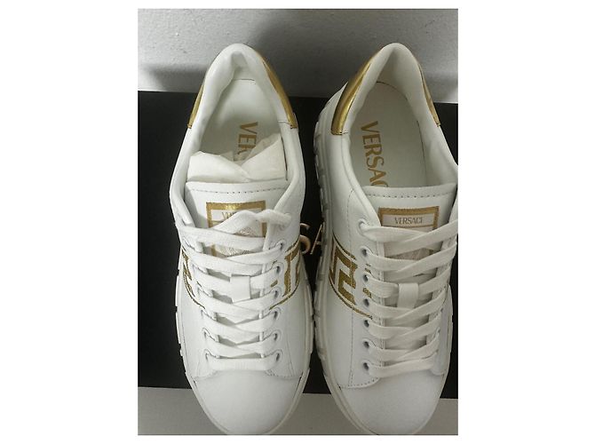 Greca Sneakers von Versace Weiß Golden - Ansicht 6
