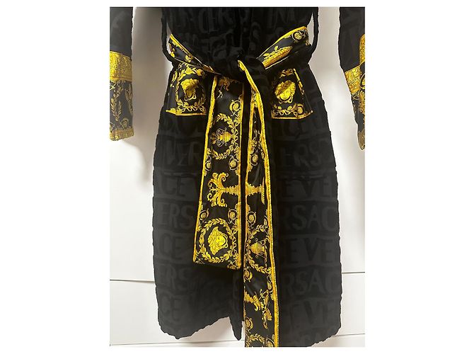 Versace I ♡ Baroque Bathrobe - view 3
