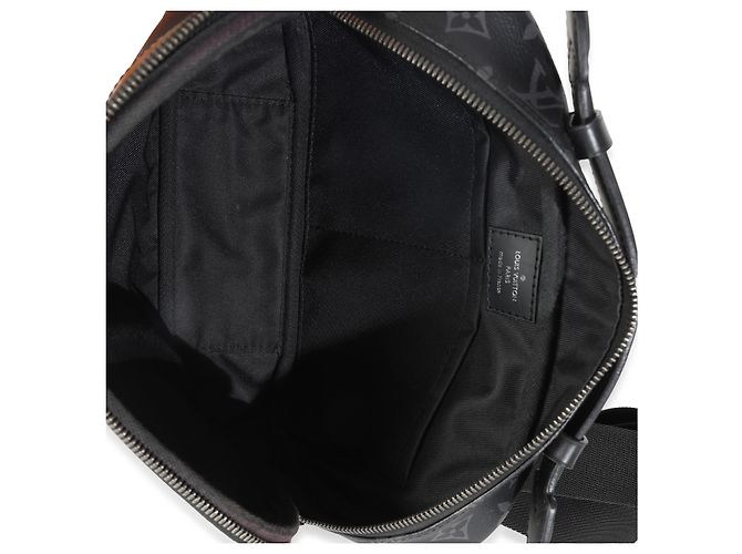 Bumbag Explorer in tela Monogram Eclipse di Louis Vuitton Nero - vista 5