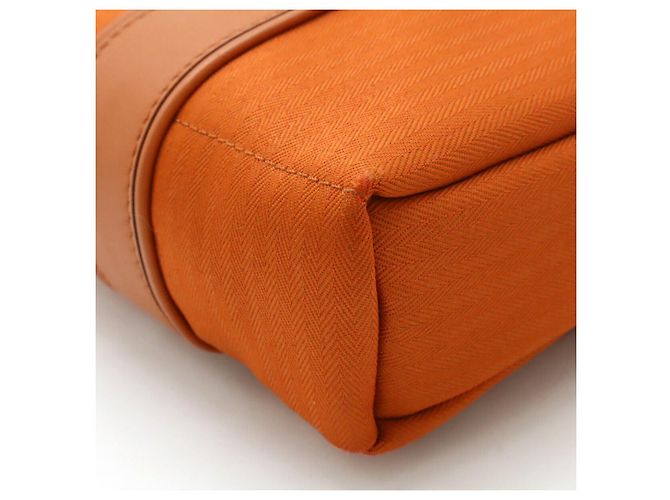 Borsa a Spalla PM Acapulco di Hermès Arancione - vista 3