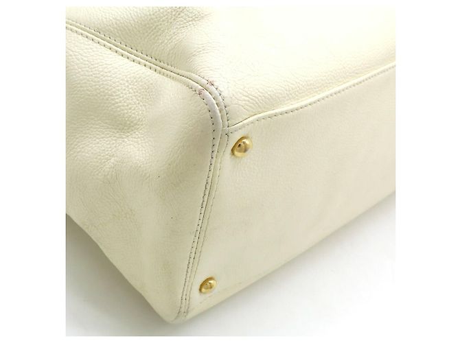 Executive Bolso Tote de la Línea Ejecutiva de Chanel Castaño Beige - vista 3
