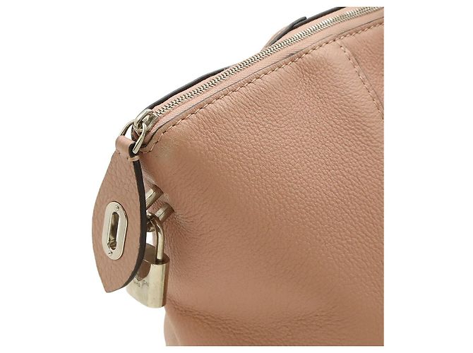 Borsa Tote Lockit MM Louis Vuitton in rosa magnolia - vista 5