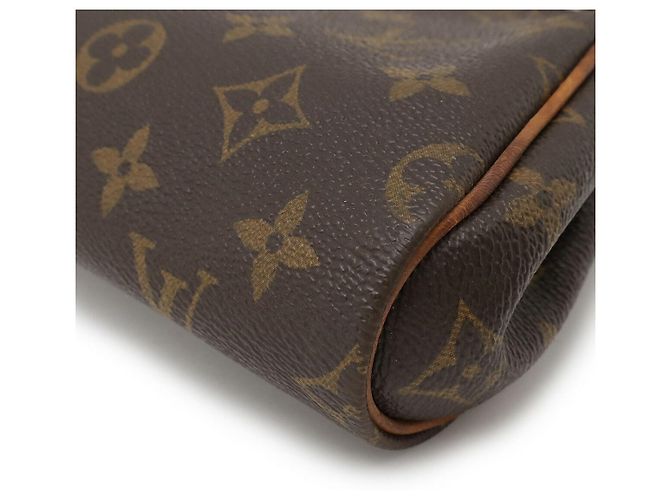 Clutch Eva Monogram Louis Vuitton Marrone - vista 3