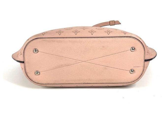 Borsa Girolata in Monogram Mahina di Louis Vuitton Rosa - vista 11
