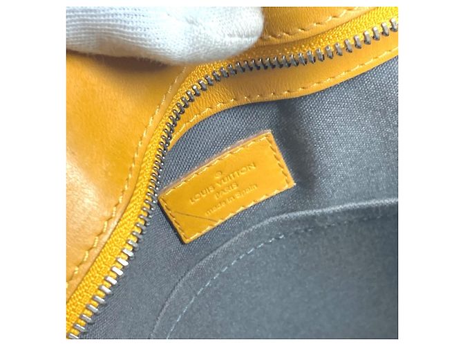 Borsa Tadao Damier Infini Louis Vuitton Giallo - vista 13