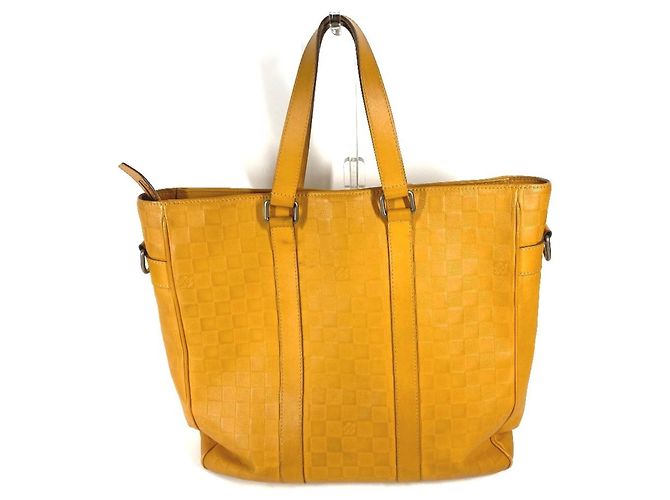 Borsa Tadao Damier Infini Louis Vuitton Giallo - vista 2