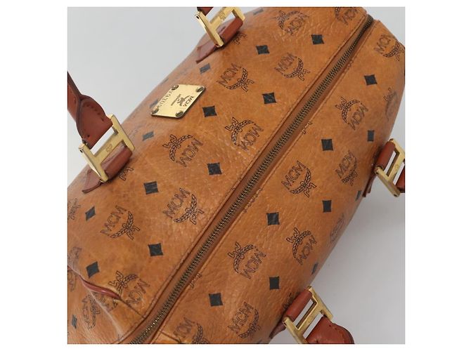 Borsa Boston MCM Logogram Vicetos in pelle PVC marrone e oro Auth BA4039 D'oro - vista 6