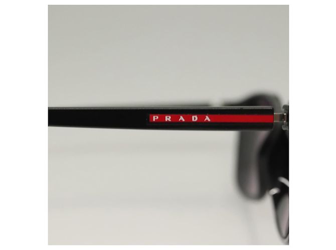 Gafas de sol PRADA de plástico negro Auth bs28173 - vista 8