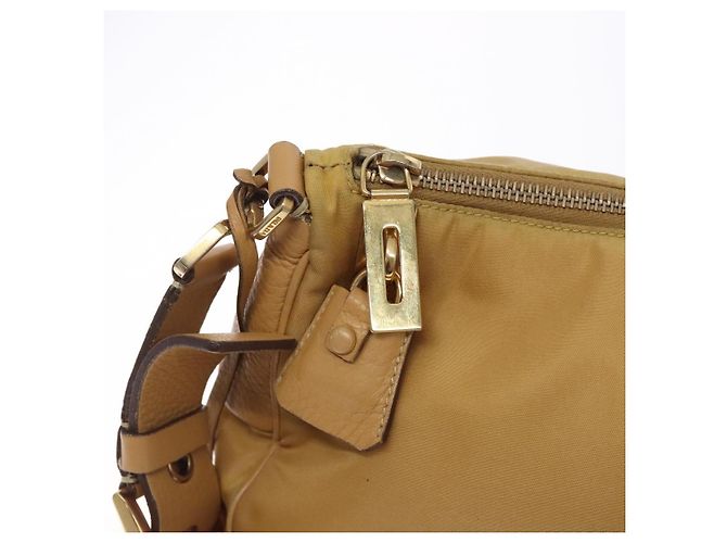Borsa a Spalla PRADA Nylon Beige Oro Auth 131423 D'oro - vista 19