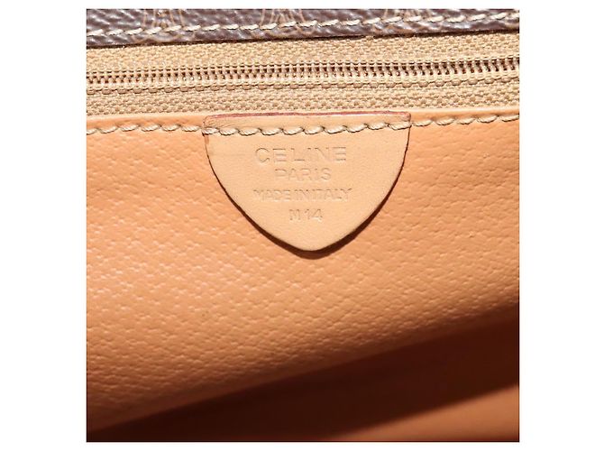 Céline Borsa a Spalla in Tela Macadam CELINE in Pelle PVC Marrone Oro Auth 134526 D'oro - vista 12