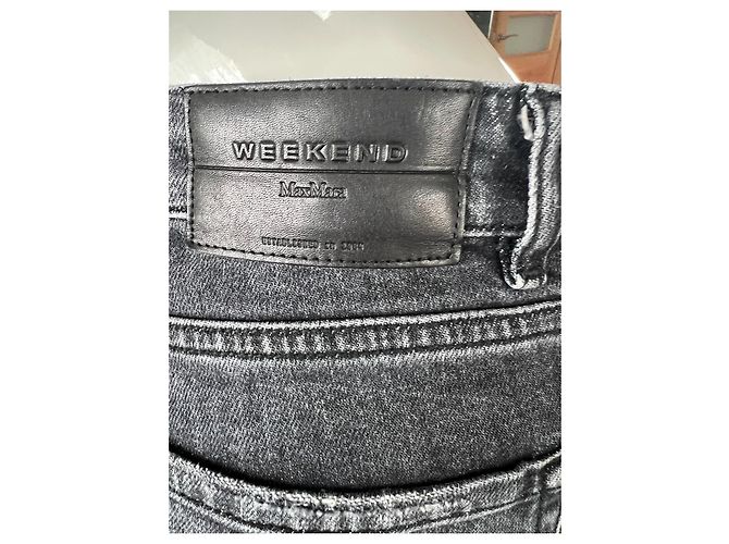 Vaqueros Cropped Flare Weekend Max Mara Grises - vista 4
