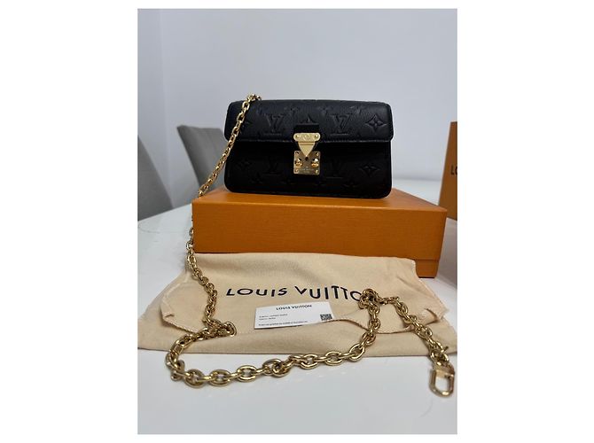 Borsa Louis Vuitton in pelliccia dorata D'oro - vista 3