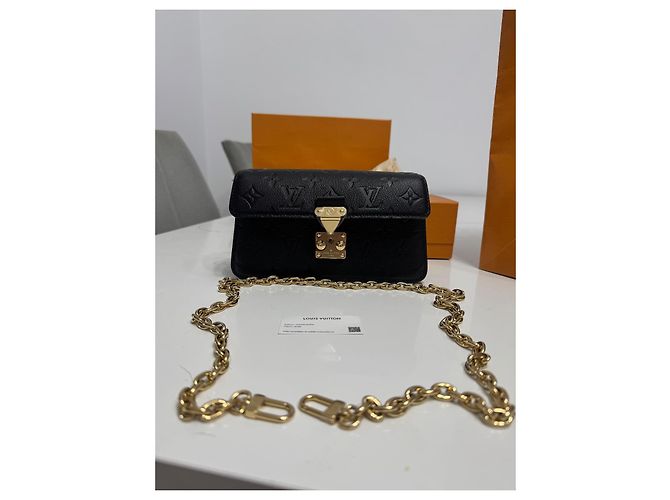 Borsa Louis Vuitton in pelliccia dorata D'oro - vista 4