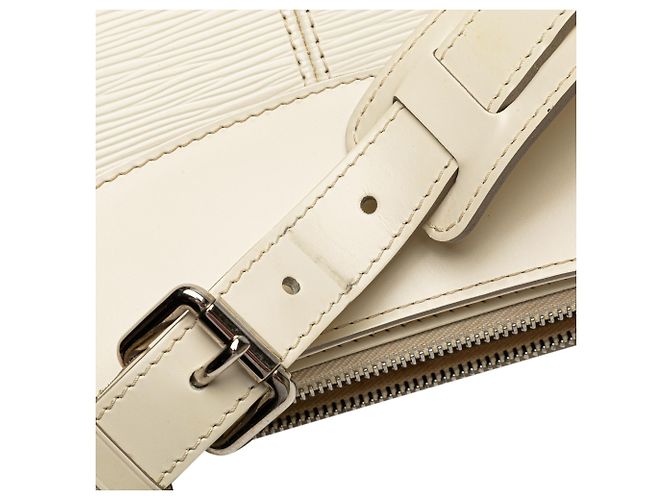 Louis Vuitton Epi Bianco Turenne GM - vista 9