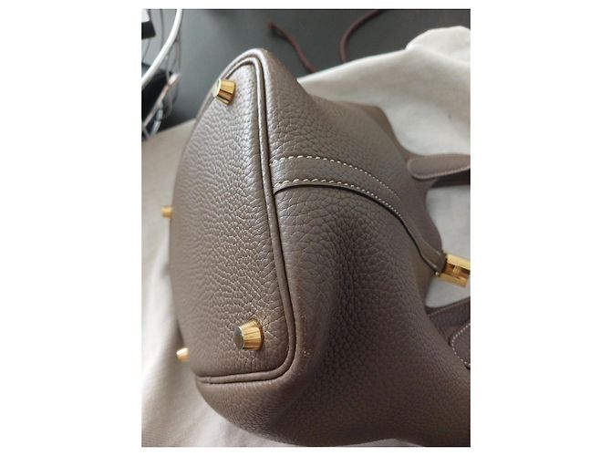 Hermès Picotin 18 Etoupe Oro Detalles Beige - vista 7