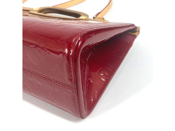 Borsa Roxbury Drive in Monogram Vernis di Louis Vuitton Rosso - vista 6