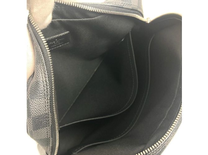 Borsa a tracolla Dayton PM Damier Graphite Louis Vuitton Nero - vista 14