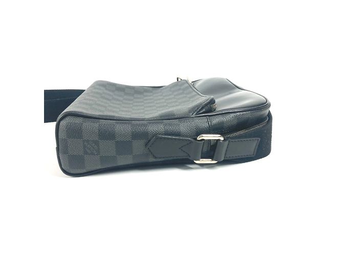 Borsa a tracolla Dayton PM Damier Graphite Louis Vuitton Nero - vista 4