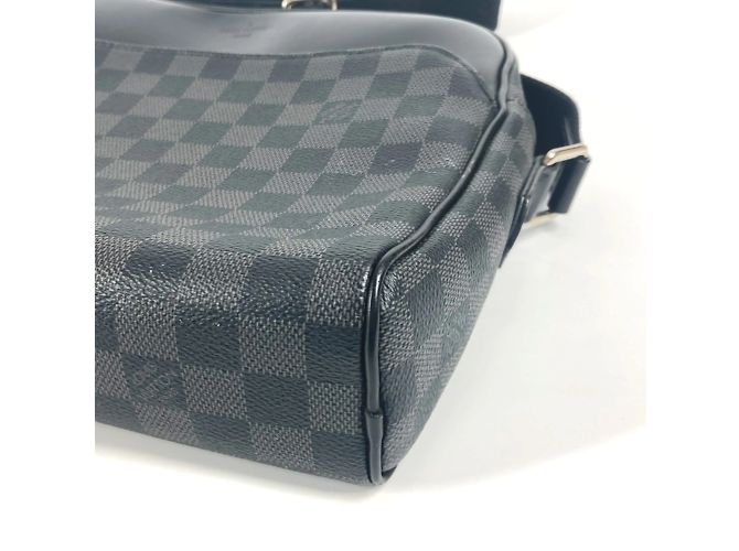 Borsa a tracolla Dayton PM Damier Graphite Louis Vuitton Nero - vista 6